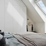 Nyaraló Architectural Simplicity With Vast Views