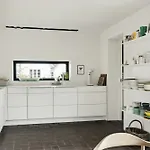 Architectural Simplicity With Vast Views Malling